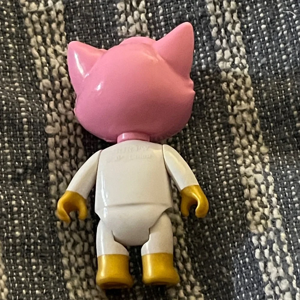 Ryan's World Alpha Lexa action figure ~Pink and White Cat